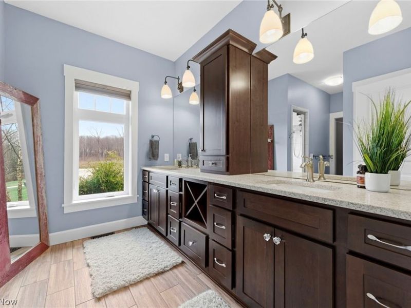 2197 S Medina Line Road , Wadsworth, OH 44281 Photo 22