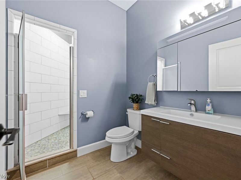 2197 S Medina Line Road , Wadsworth, OH 44281 Photo 38