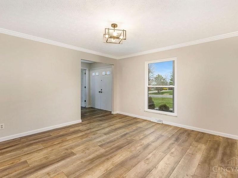 9301 Sunderland Way, West Chester, OH 45069 Photo 11