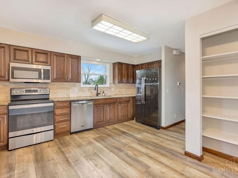 9301 Sunderland Way, West Chester, OH 45069 Photo 12