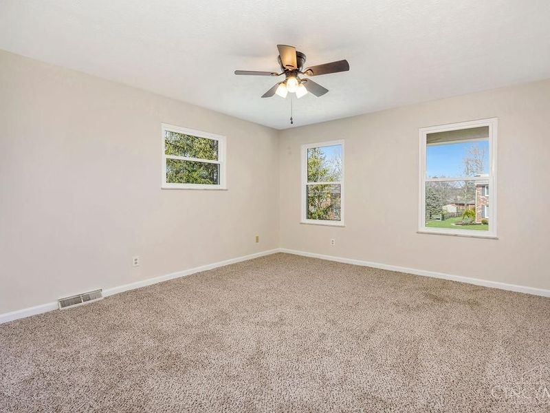 9301 Sunderland Way, West Chester, OH 45069 Photo 29