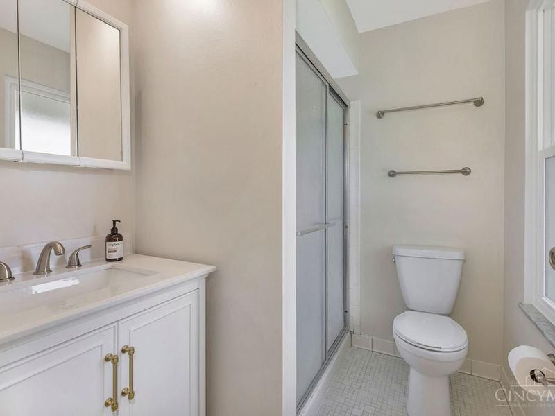 9301 Sunderland Way, West Chester, OH 45069 Photo 36