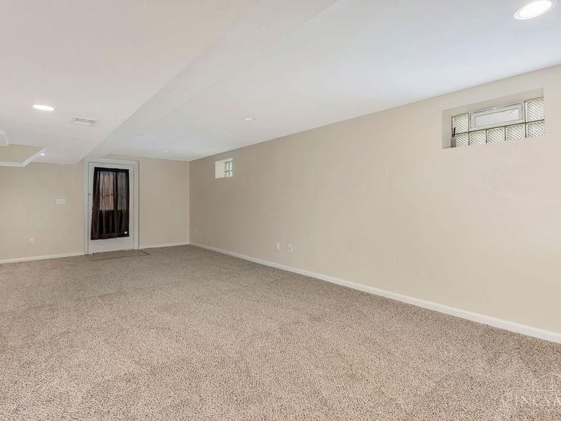 9301 Sunderland Way, West Chester, OH 45069 Photo 38