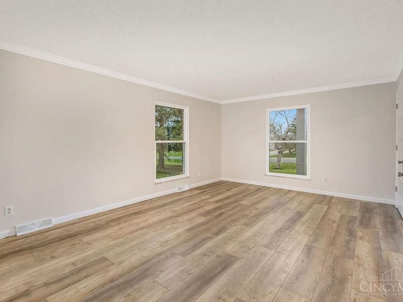 9301 Sunderland Way, West Chester, OH 45069 Photo 6