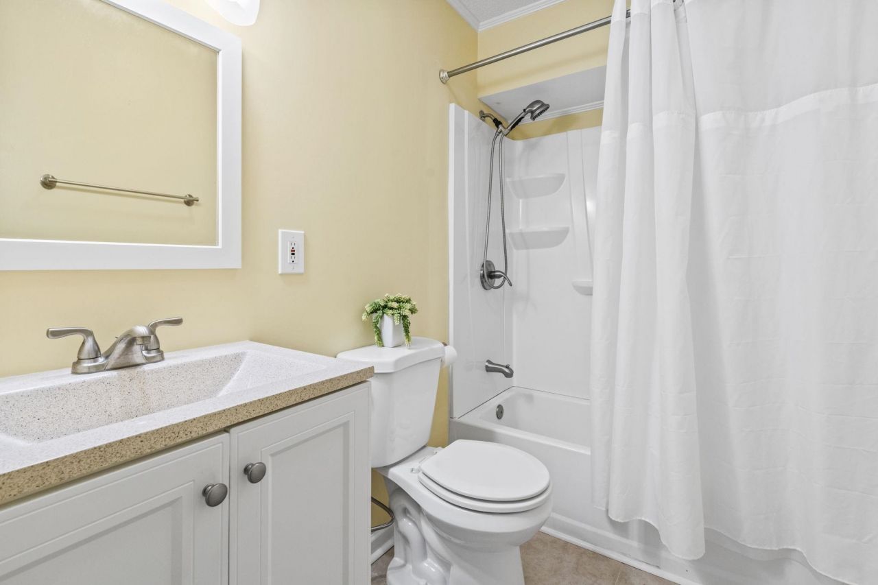 1208 S Ocean Blvd. Photo 12