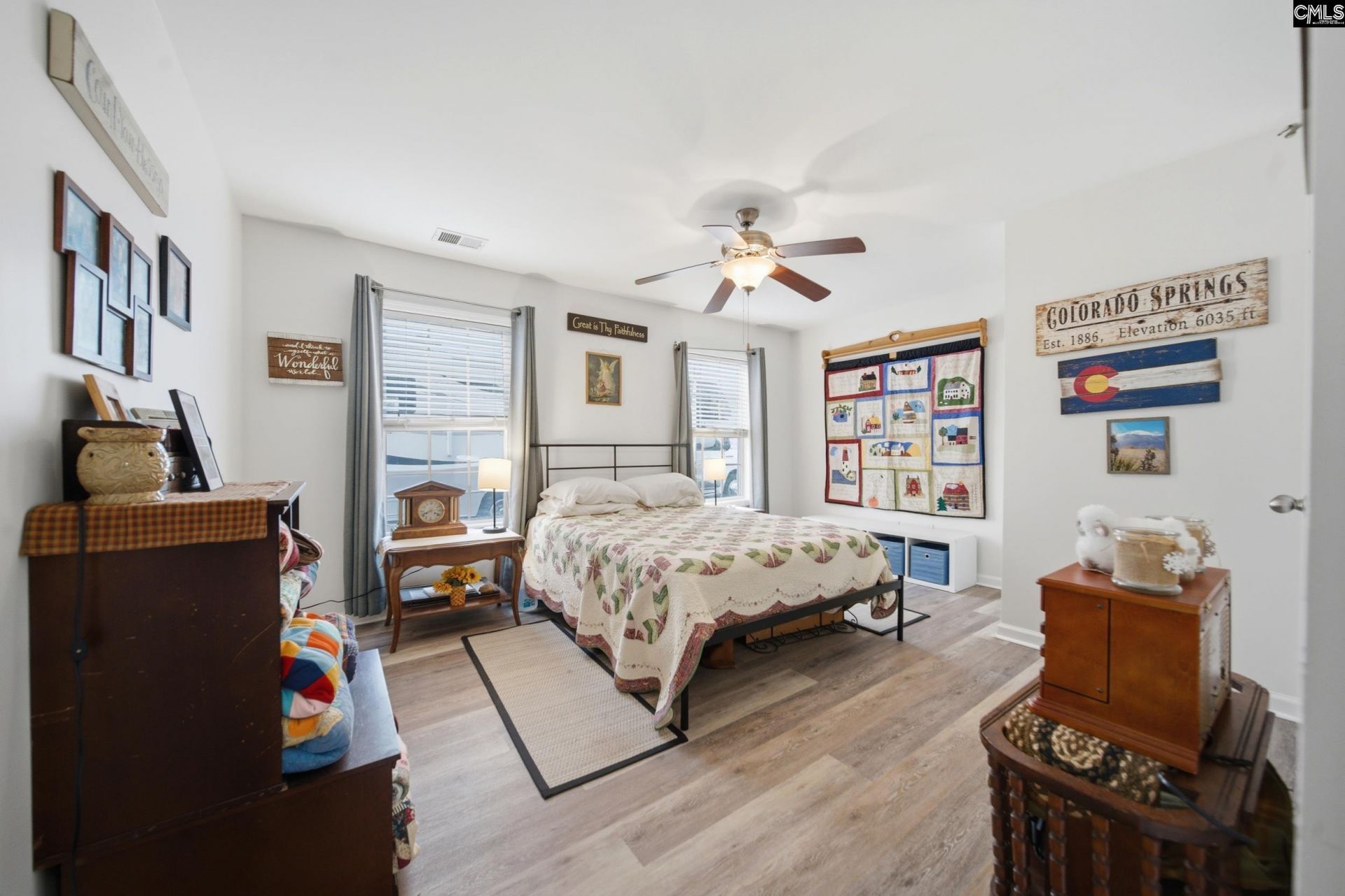 133 Graceland Court Photo 11