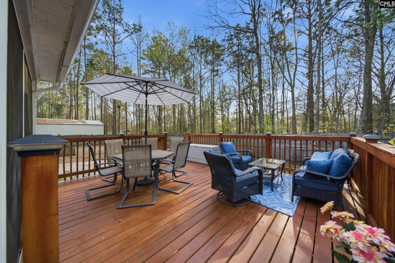 133 Graceland Court  Photo 22