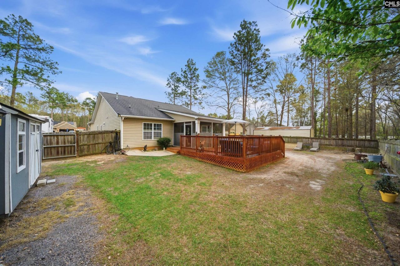 133 Graceland Court  Photo 23