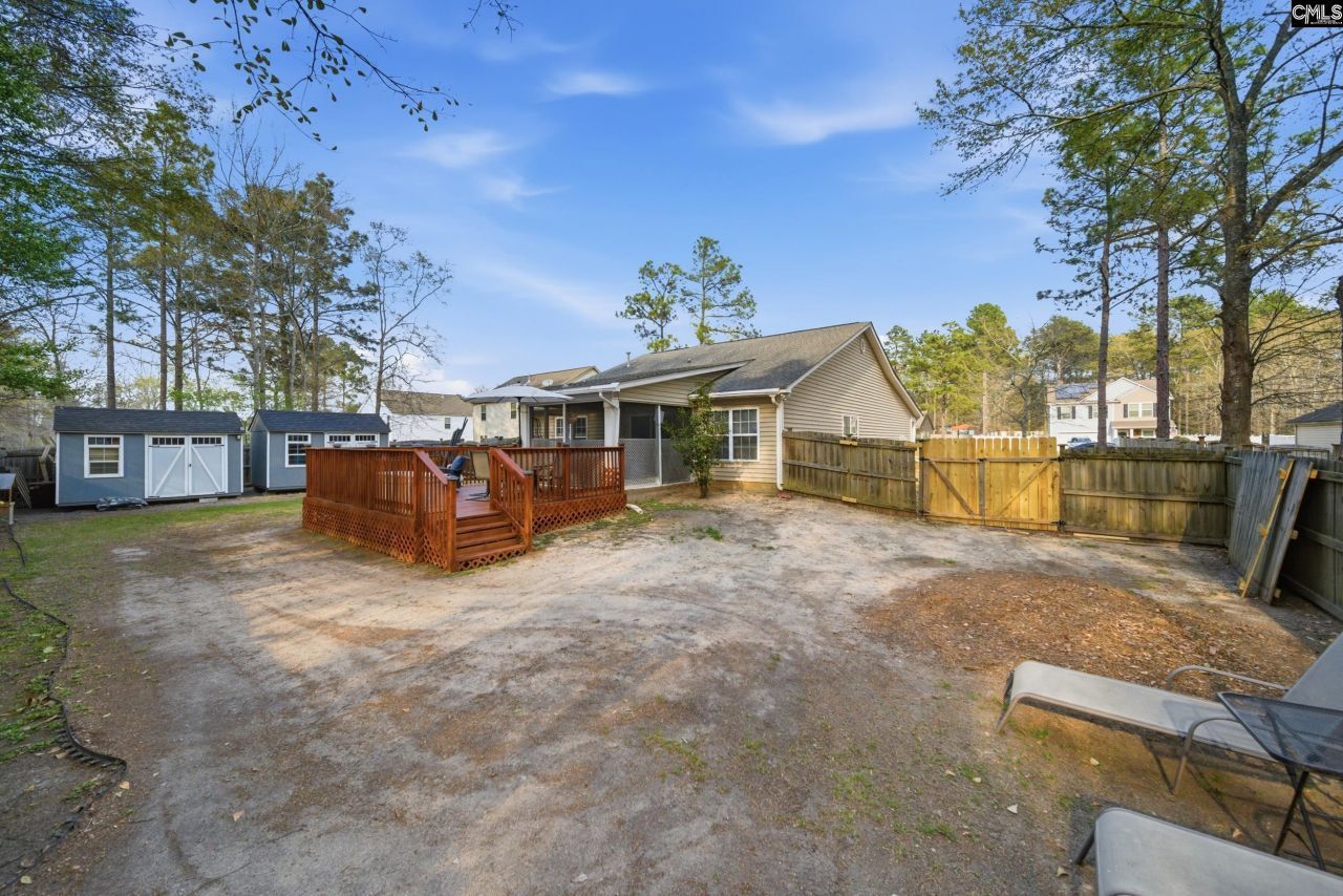 133 Graceland Court  Photo 24