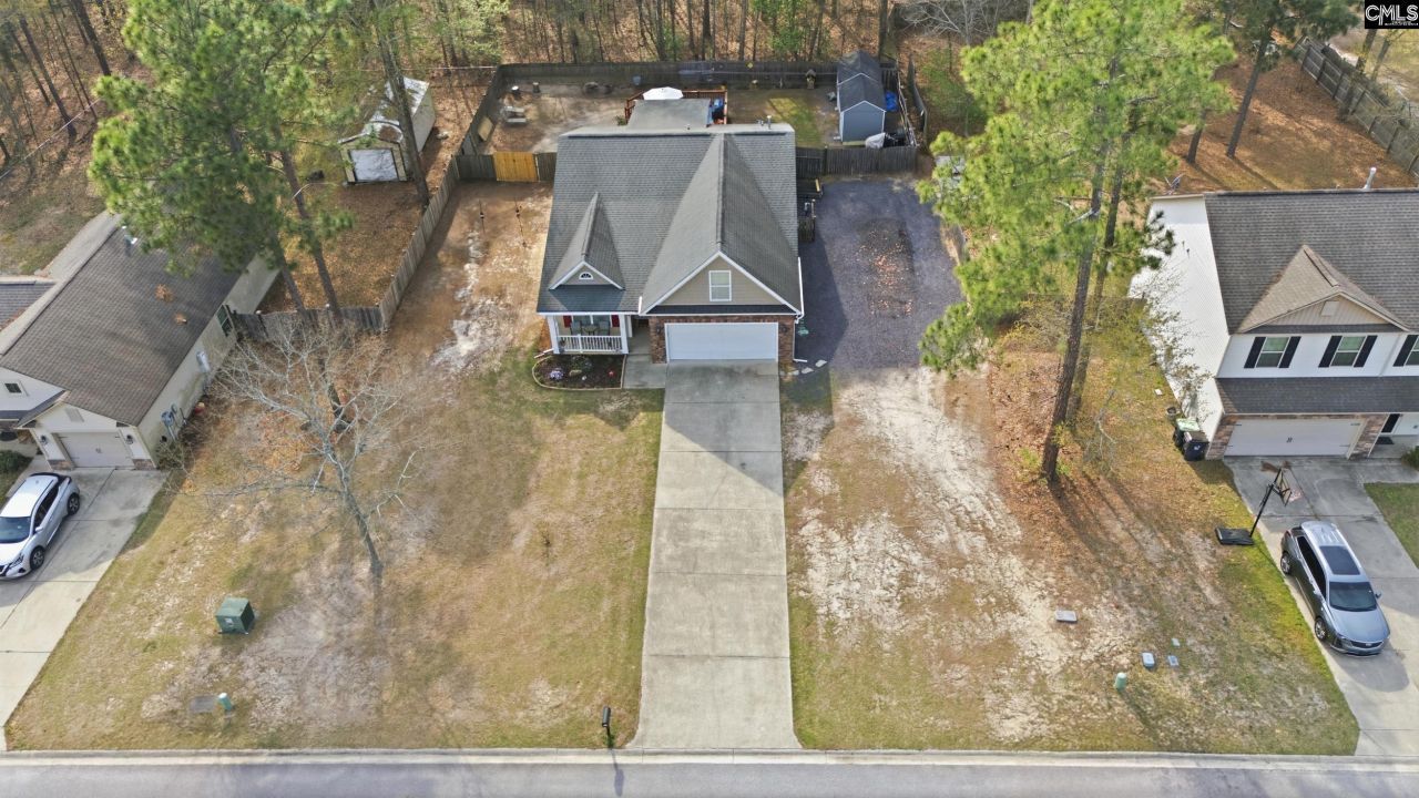 133 Graceland Court  Photo 25