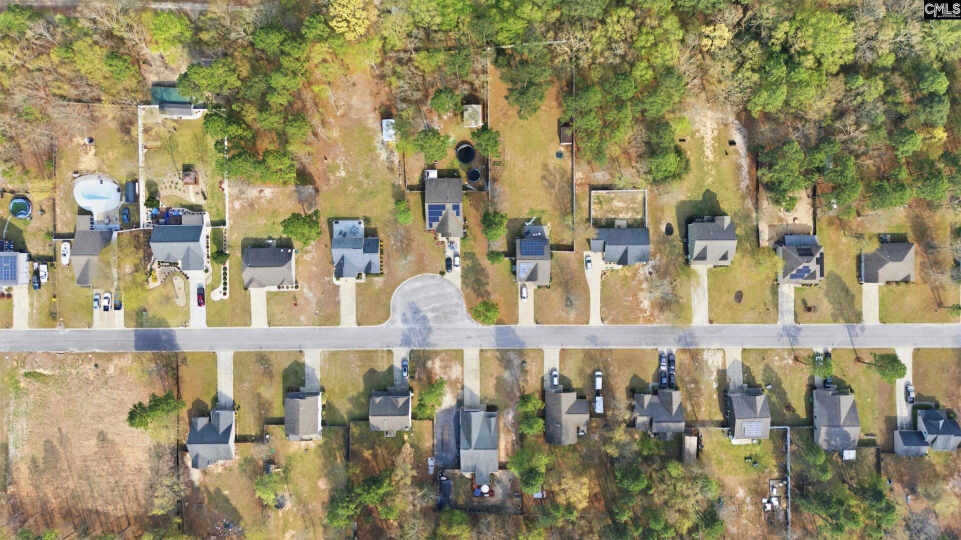 133 Graceland Court Photo 27