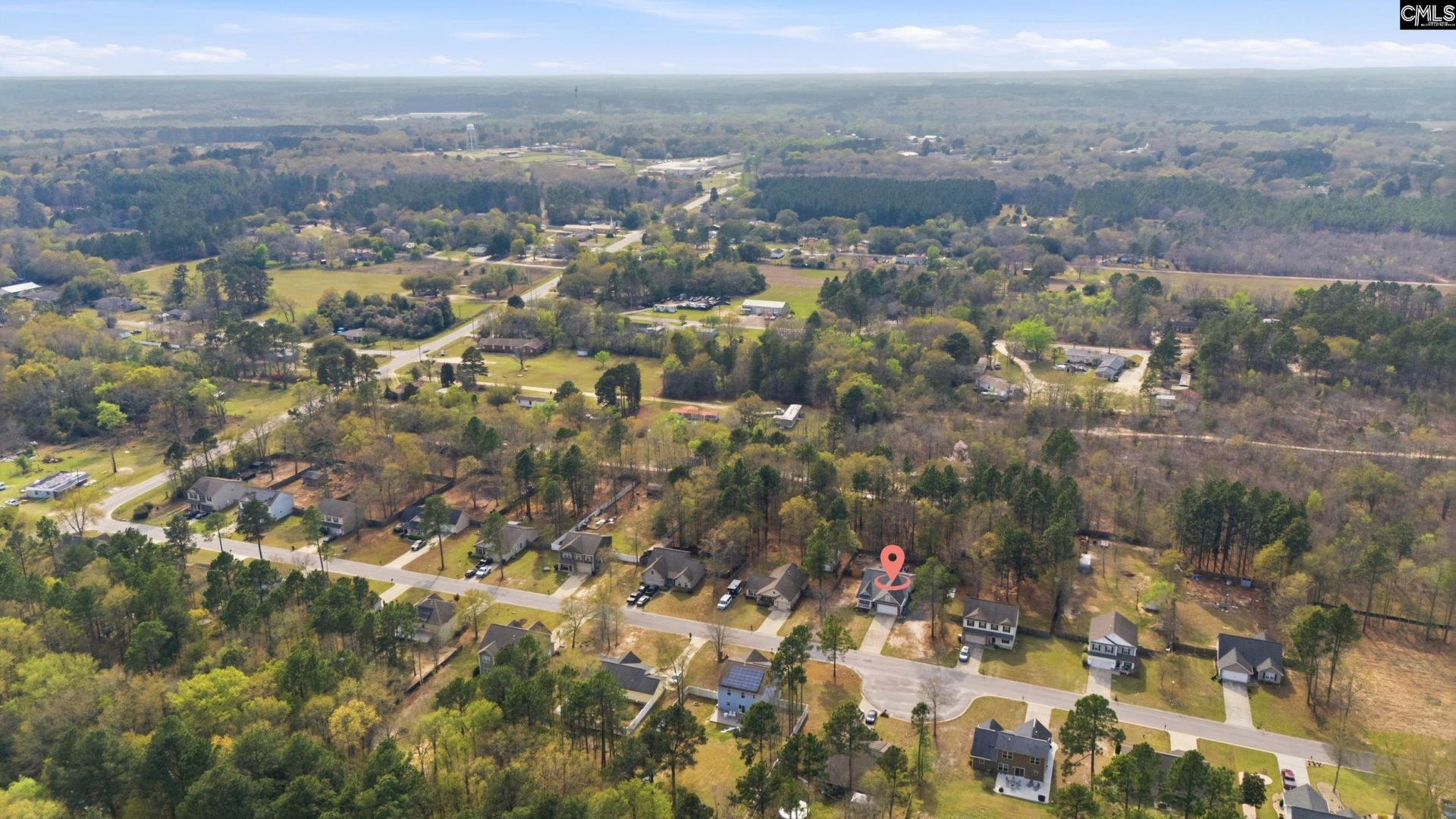 133 Graceland Court Photo 28