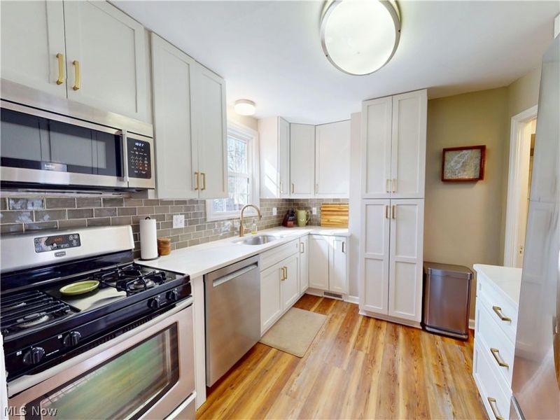 3606 Northcliffe Road , University Heights, OH 44118 Photo 10