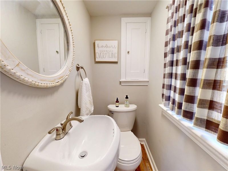 3606 Northcliffe Road , University Heights, OH 44118 Photo 16