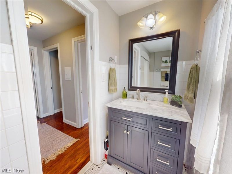 3606 Northcliffe Road , University Heights, OH 44118 Photo 24