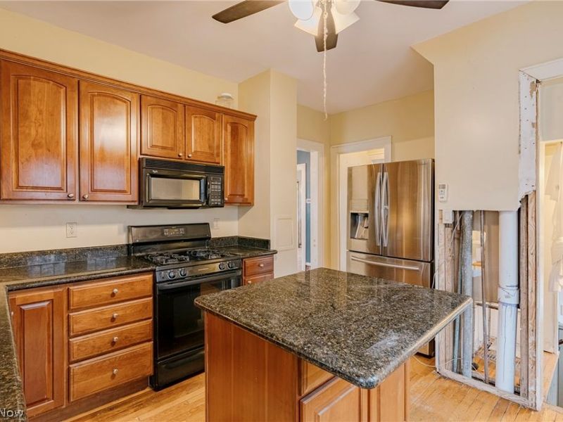 3078 Scarborough Road , Cleveland Heights, OH 44118 Photo 10