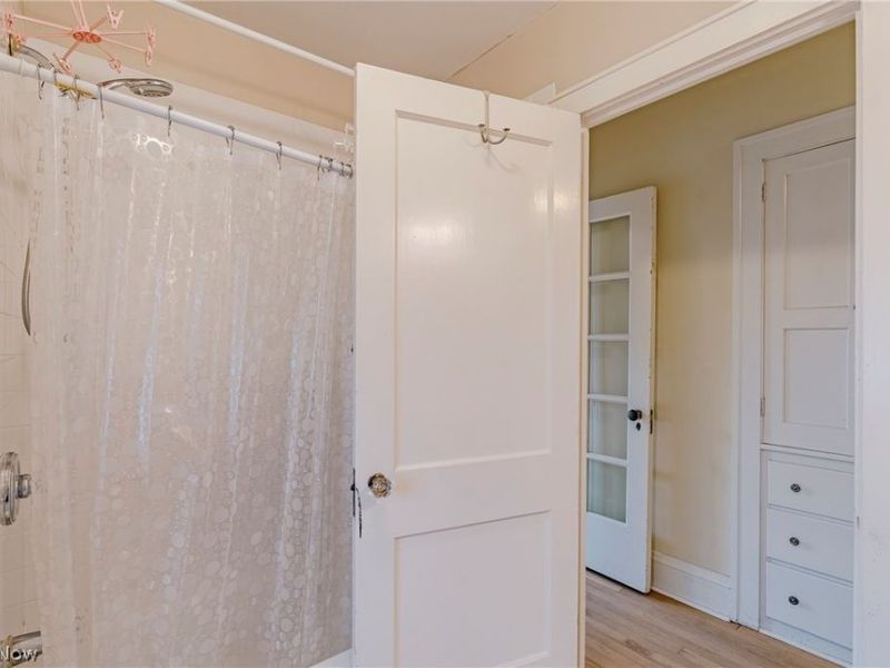 3078 Scarborough Road , Cleveland Heights, OH 44118 Photo 23