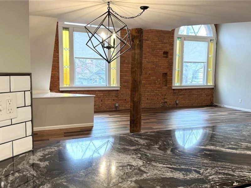 2337 W 11th Street, Unit 6, Cleveland, OH 44113 Photo 4