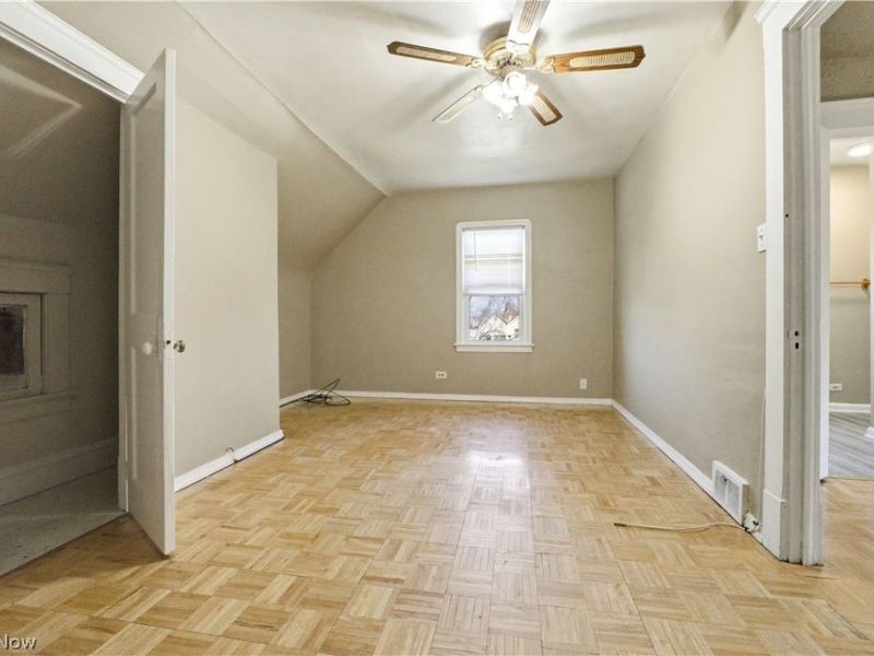 3900 Lincoln Avenue , Parma, OH 44134 Photo 28