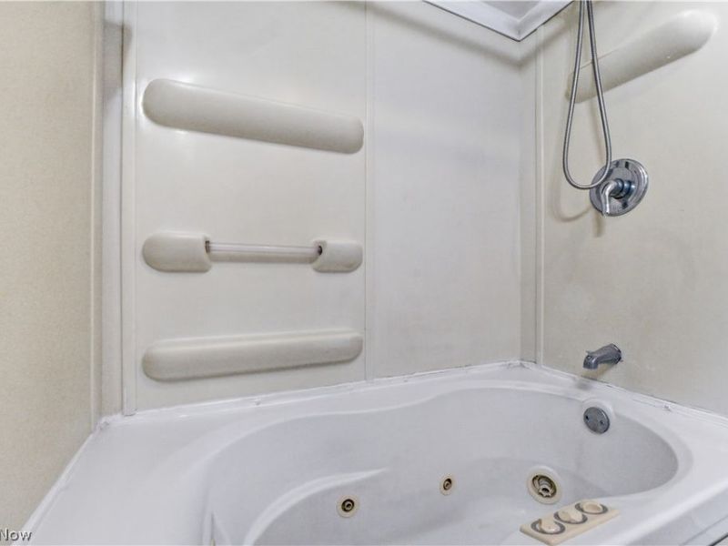 3900 Lincoln Avenue , Parma, OH 44134 Photo 40