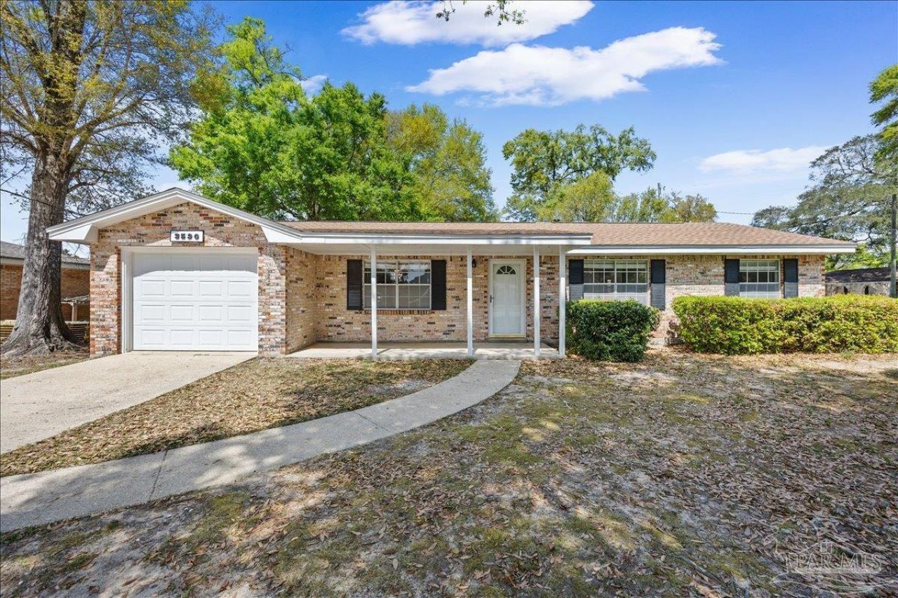 3590 Gatewood Dr, Pensacola, FL 32514 Main Photo