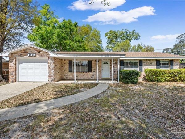 3590 Gatewood Dr, Pensacola, FL 32514