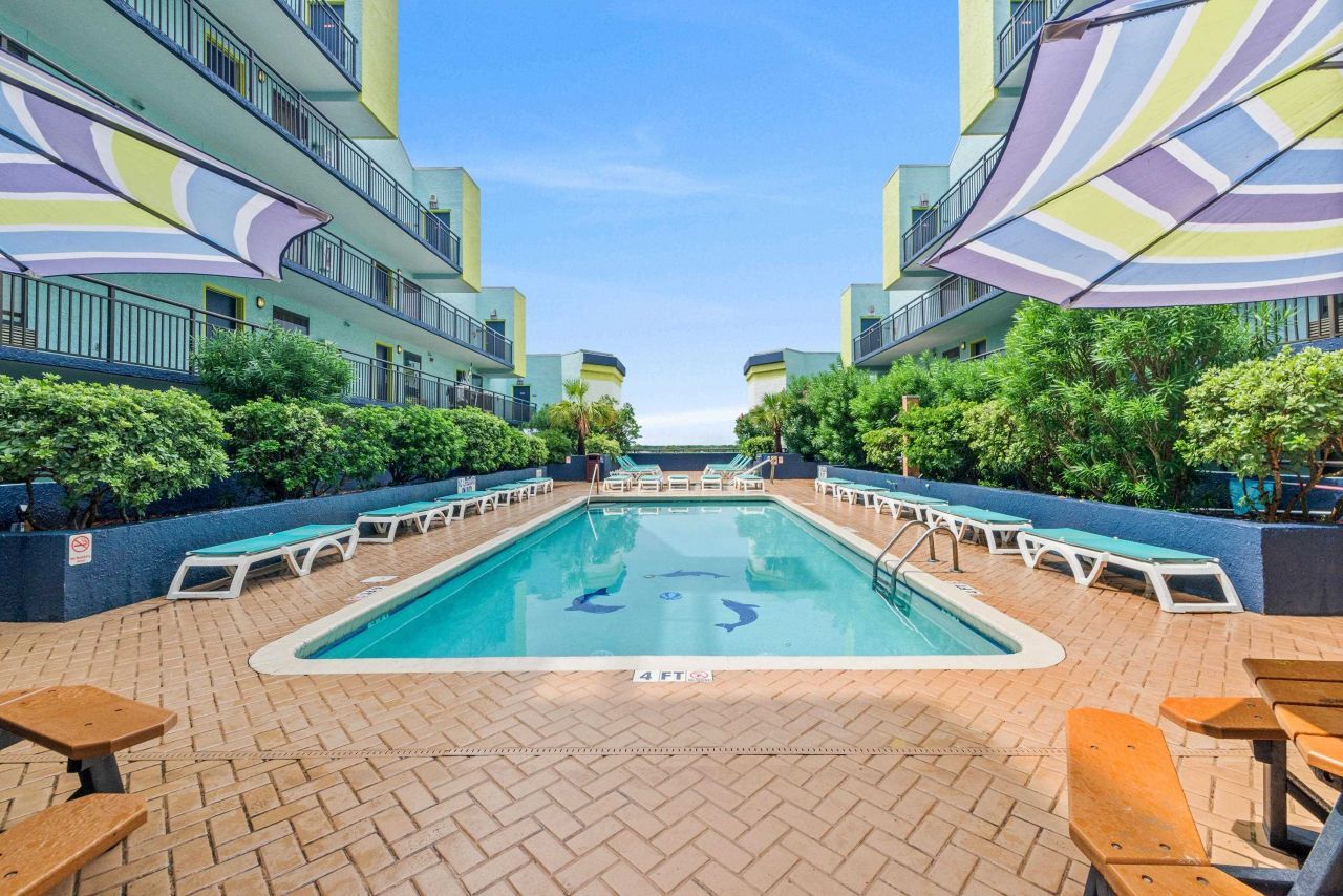 6804 N Ocean Blvd.  Photo 13