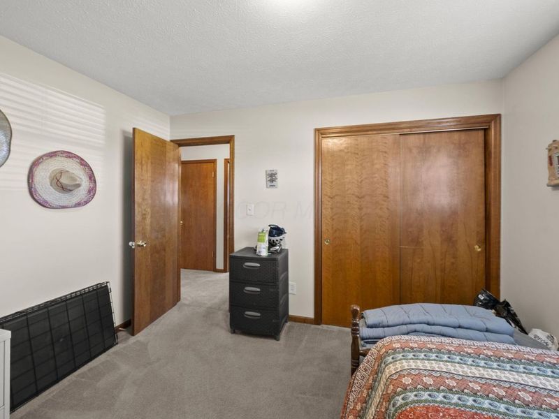 3930 Beulah Road , Columbus, OH 43224 Photo 12