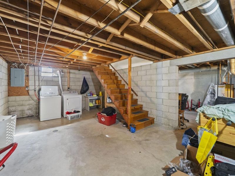 3930 Beulah Road , Columbus, OH 43224 Photo 15