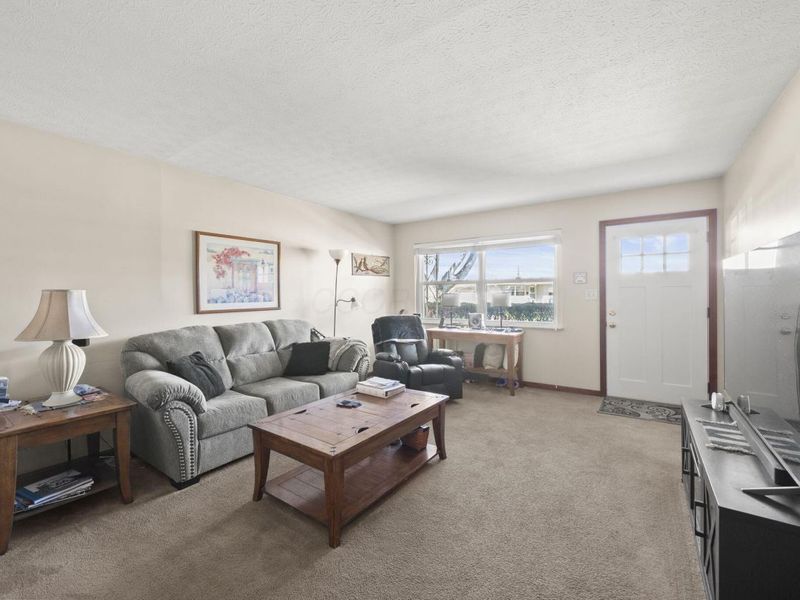 3930 Beulah Road , Columbus, OH 43224 Photo 2