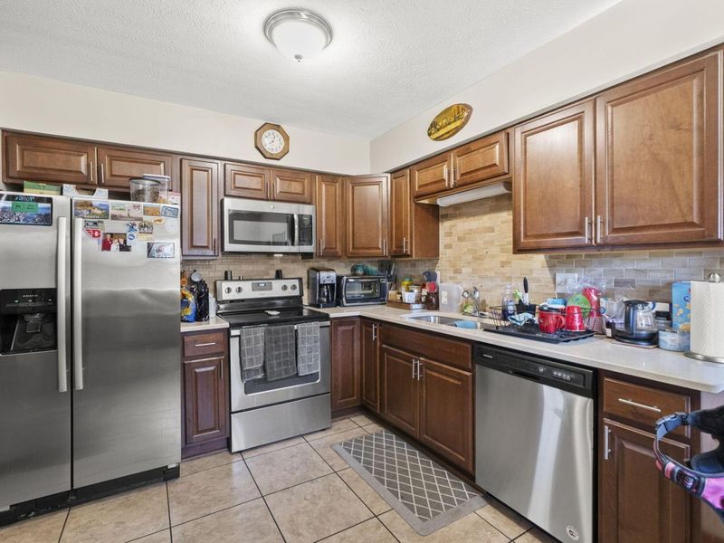 3930 Beulah Road , Columbus, OH 43224 Photo 4