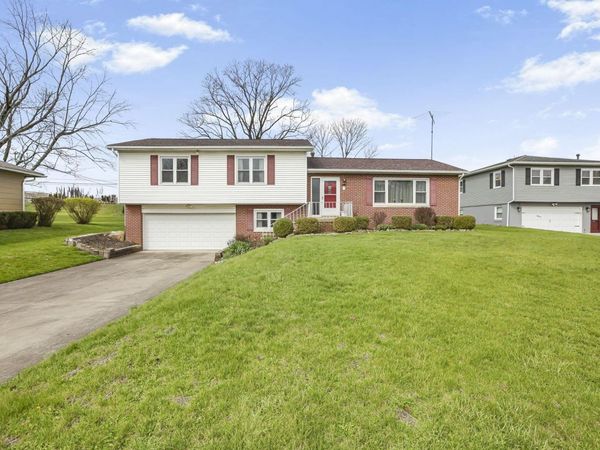 249 Marvel Drive, Lancaster, OH 43130