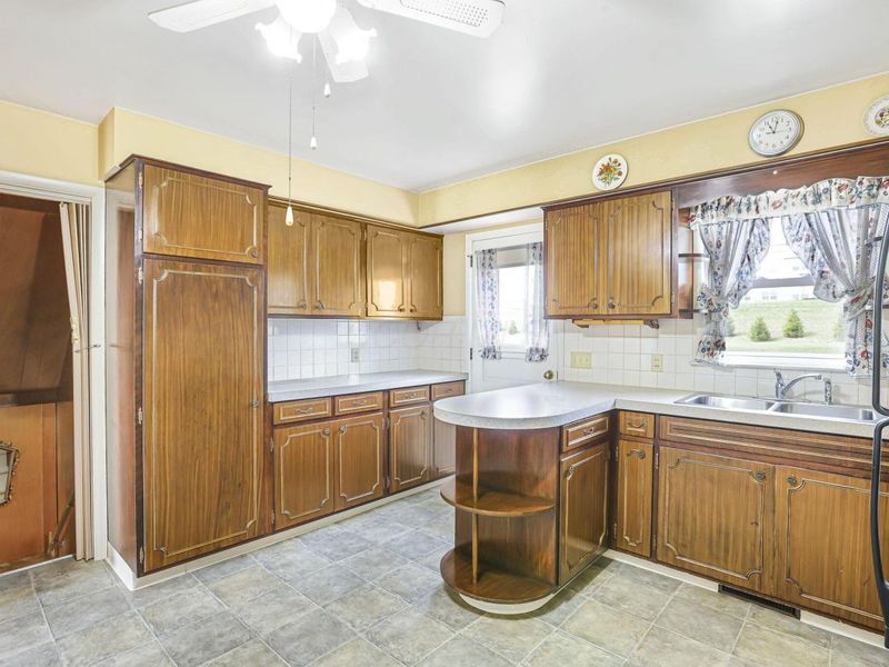 249 Marvel Drive, Lancaster, OH 43130 Photo 11