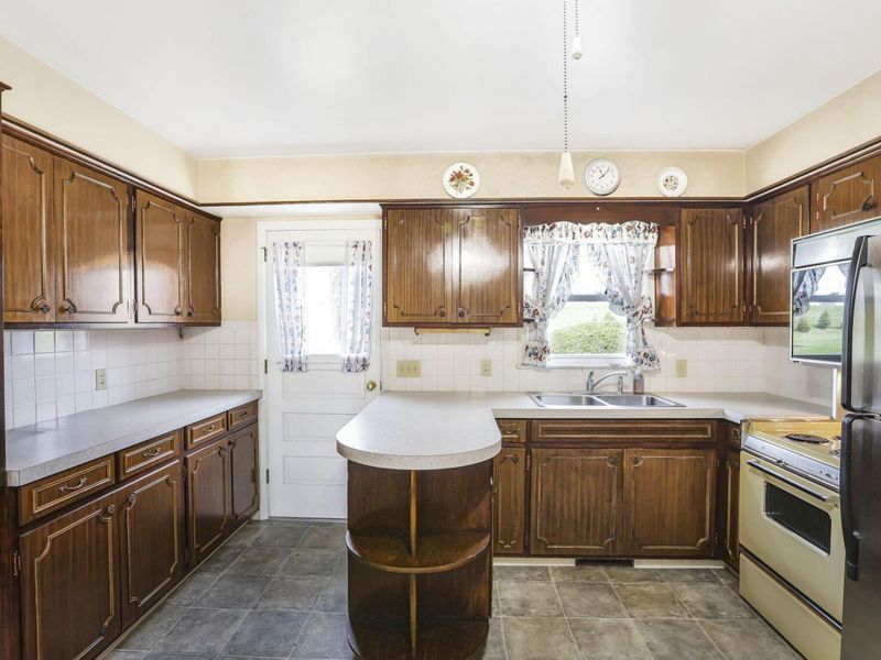 249 Marvel Drive, Lancaster, OH 43130 Photo 12