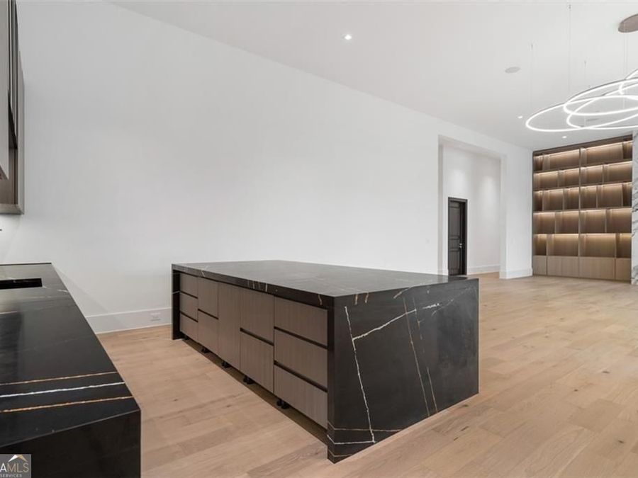 Property Image 64