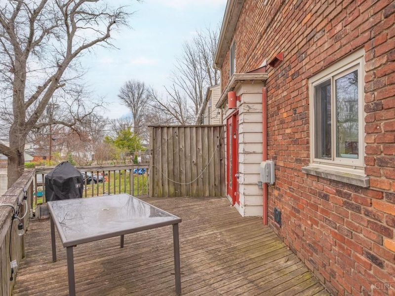 6771 Elbrook Avenue, Amberley, OH 45237 Photo 9