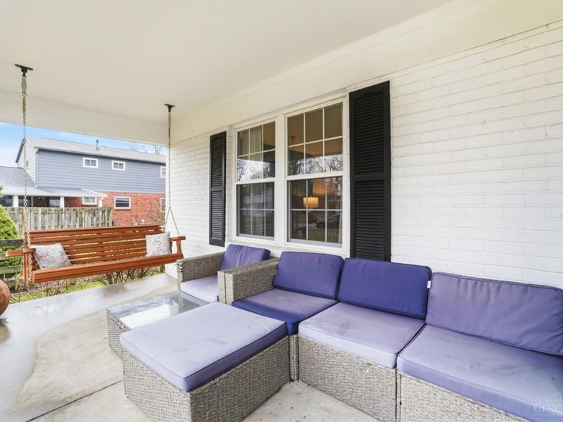 1757 Muskegon Drive, Anderson Twp, OH 45255 Photo 4