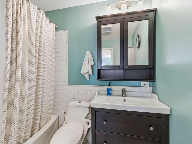 427 Canfield Drive, Columbus, OH 43230 Photo 14