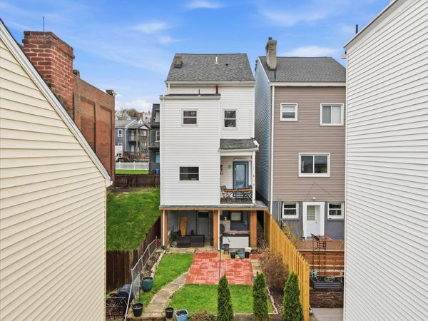 5133 Holmes Street, Pittsburgh, PA 15201