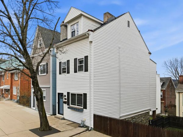 5133 Holmes Street, Pittsburgh, PA 15201