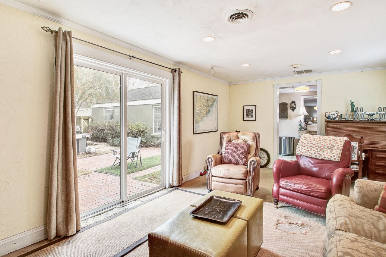 1240 Parkwood Estates Drive Photo 13