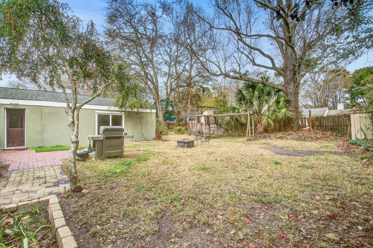 1240 Parkwood Estates Drive Photo 25