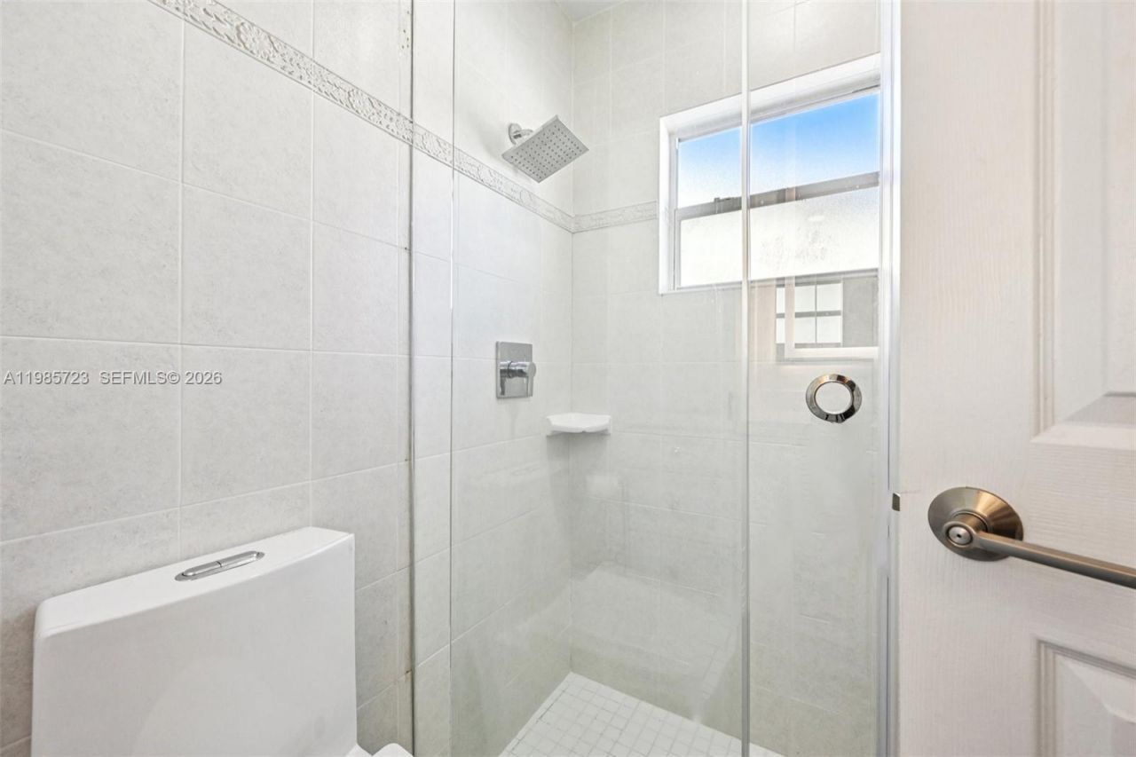 8900 SW 7th St , Boca Raton, FL 33433 Photo