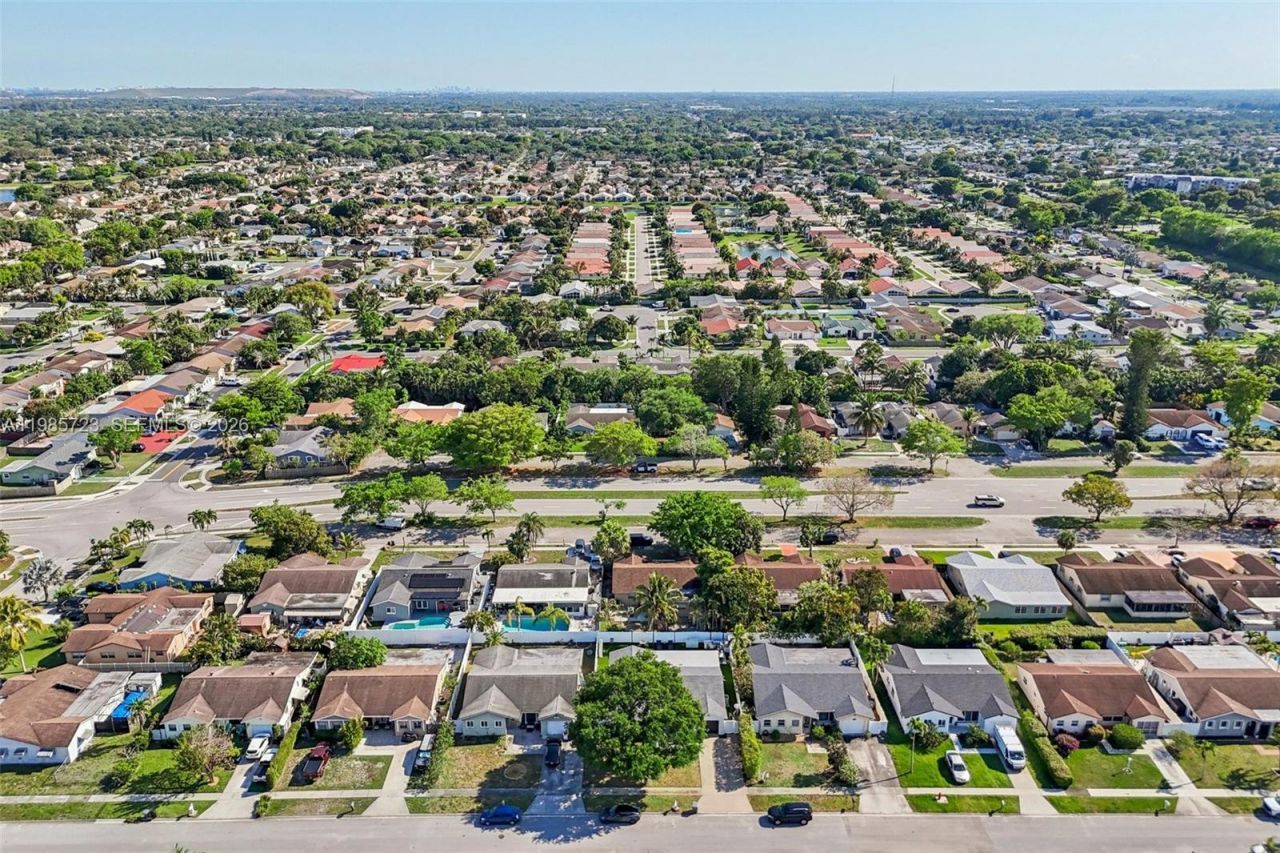 8900 SW 7th St , Boca Raton, FL 33433 Photo