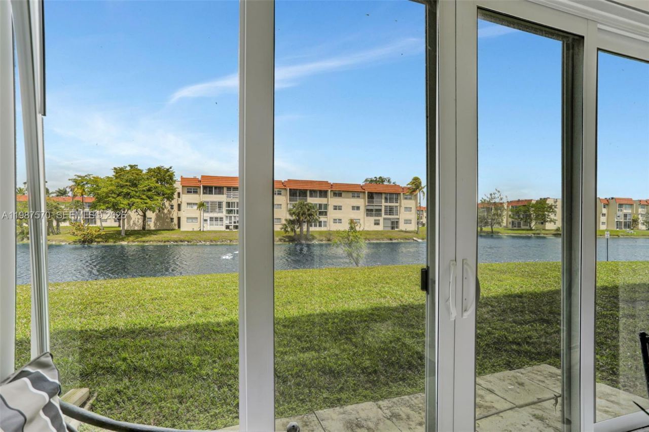 2931 E Sunrise Lakes Drive , Unit 109, Sunrise, FL 33322 Photo