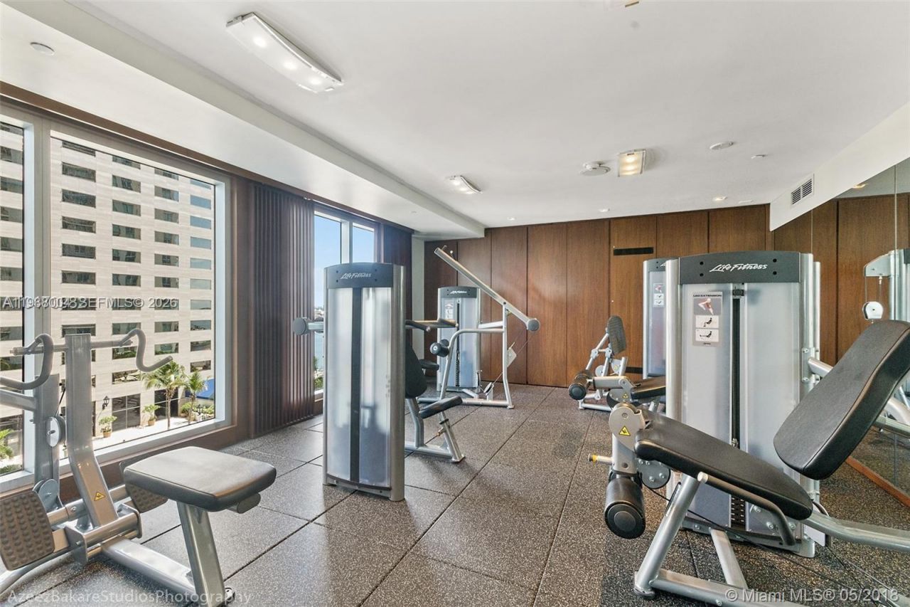 335 S Biscayne Blvd , Unit 4112, Miami, FL 33131 Photo