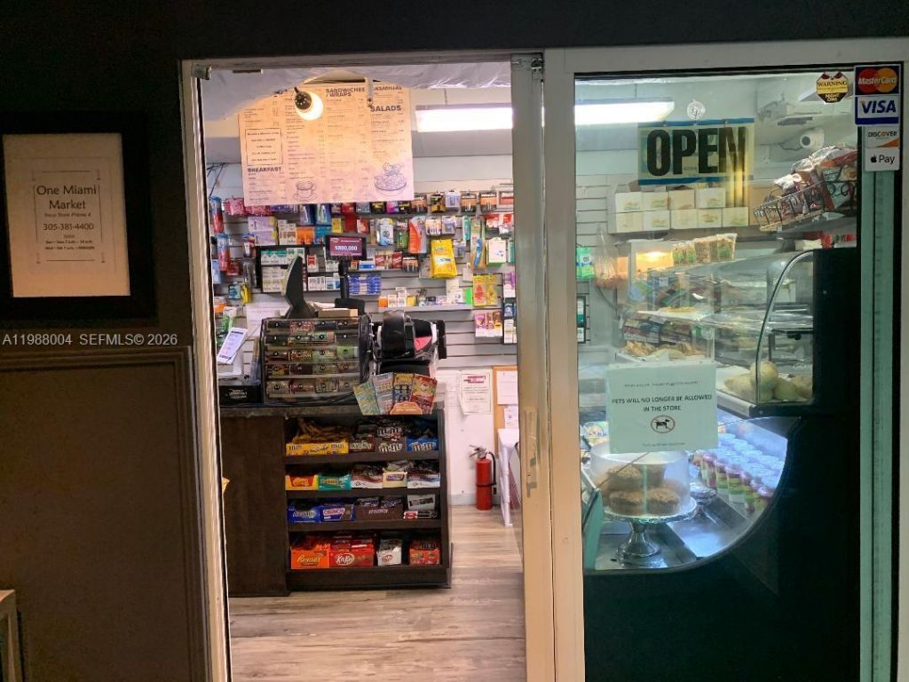 335 S Biscayne Blvd , Unit 4112, Miami, FL 33131 Photo