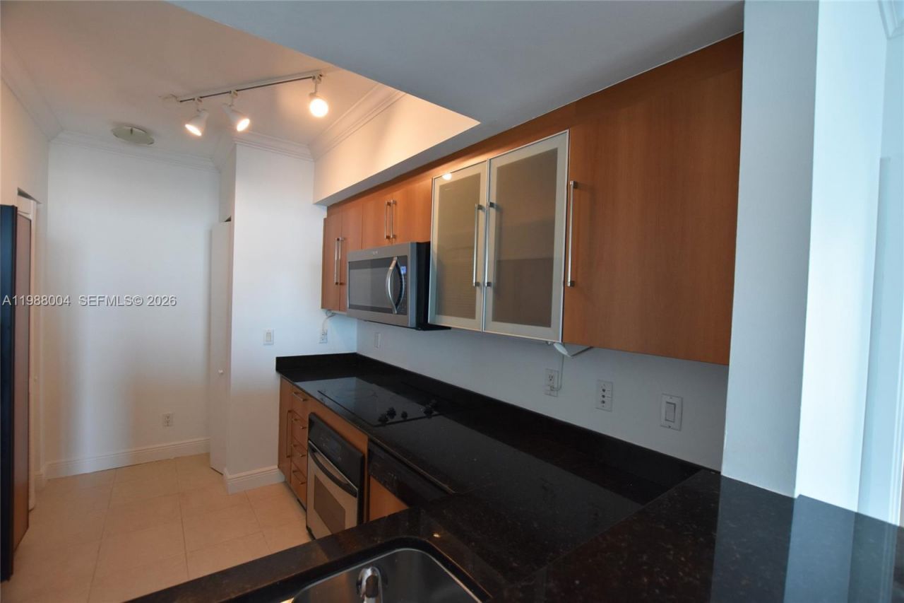 335 S Biscayne Blvd , Unit 4112, Miami, FL 33131 Photo