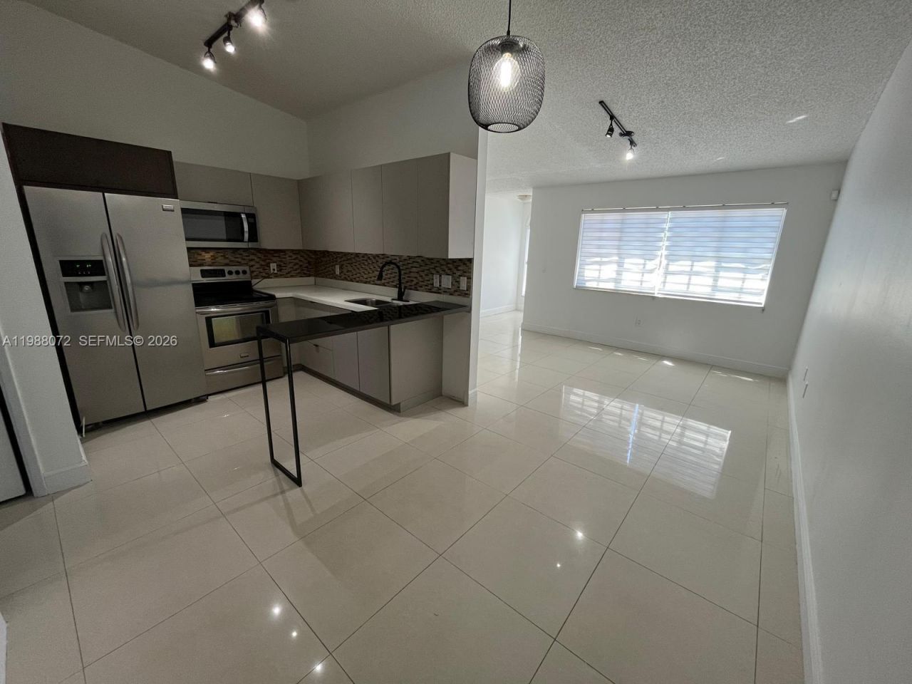 6701 NW 166th Ter, Unit 101, Miami Lakes, FL 33014 Photo