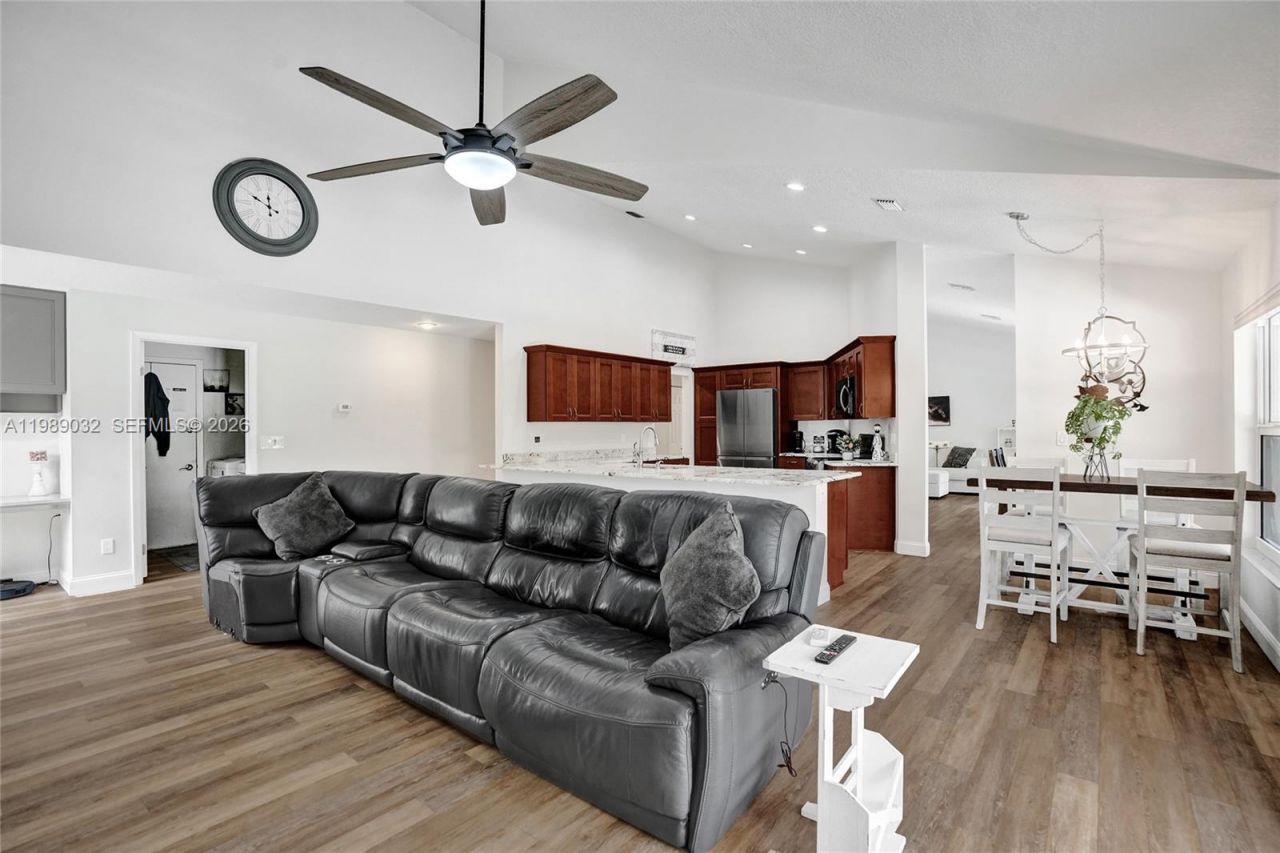 5832 SW 88th Ter, Cooper City, FL 33328 Photo